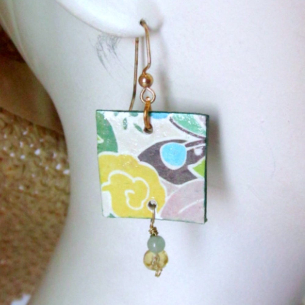 Bundle of 3 Pr Earrings Floral Springtime - Picture 4 of 5